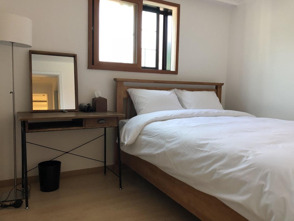 Ultari Hostel Jongno Seoul Exterior photo