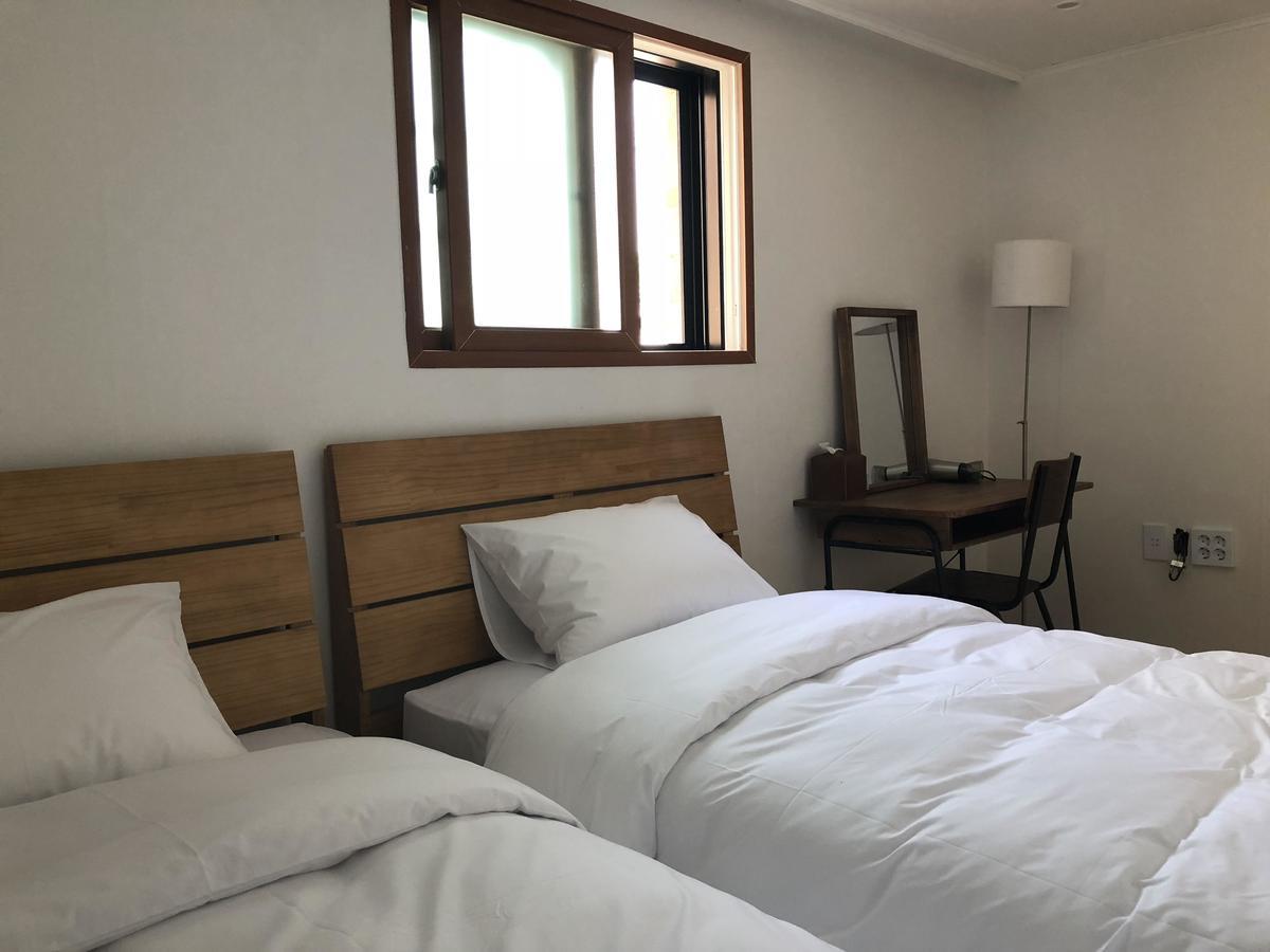 Ultari Hostel Jongno Seoul Exterior photo